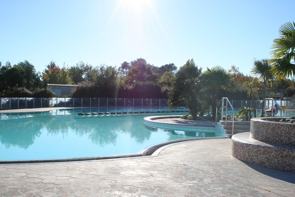 Reve En Famille Hotell Gastes Exteriör bild