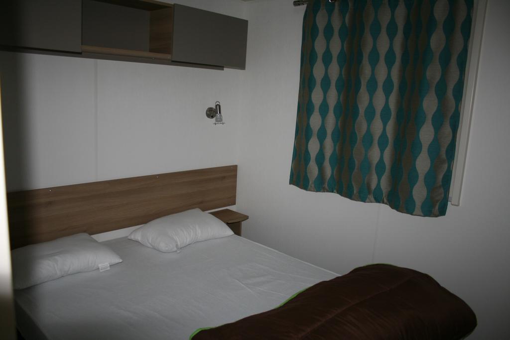 Reve En Famille Hotell Gastes Exteriör bild