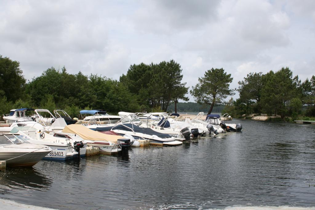 Reve En Famille Hotell Gastes Exteriör bild